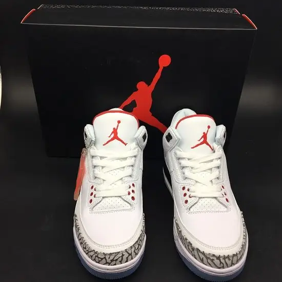 AIR JORDAN 3 RETRO 