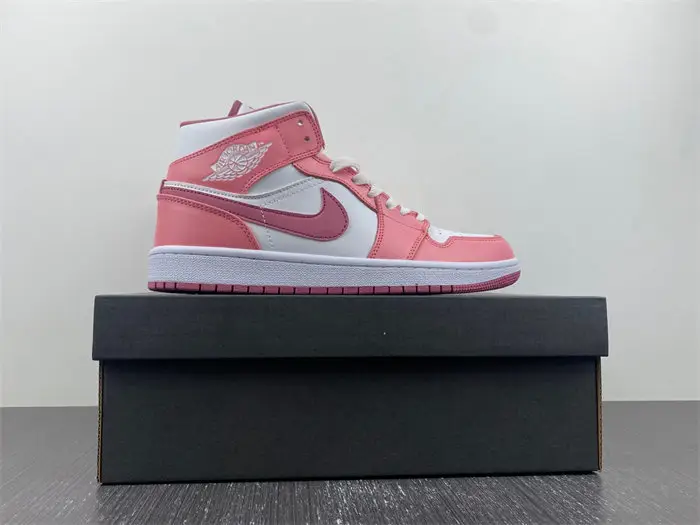 Jordan 1 Mid Valentine's Day 