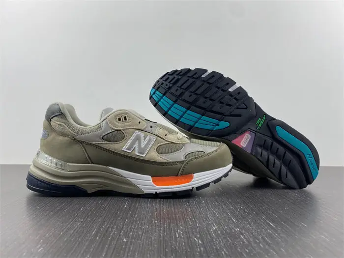 New Balance 992 WTAPS 