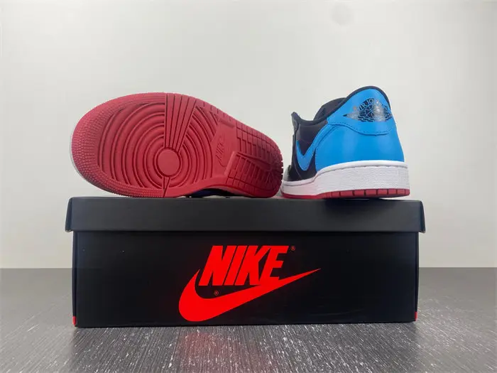 Air Jordan 1 Low OG WMNS 