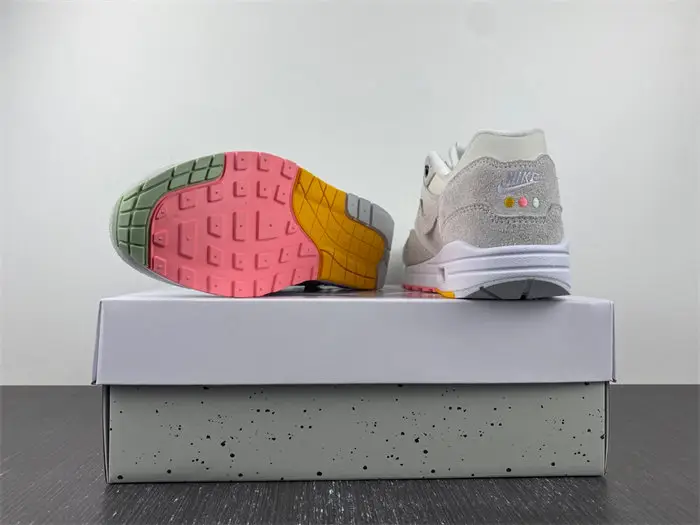 （NIKE）AIR MAX 1 PRM 