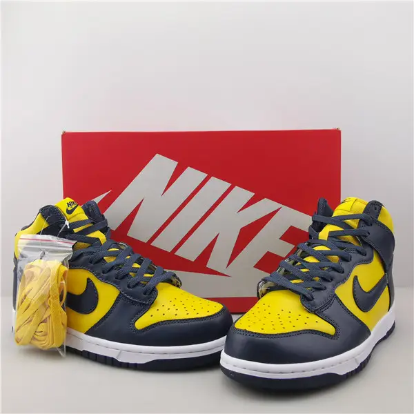 NIKE DUNK HIGH 'VARSITY MAIZE' 