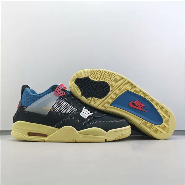 AIR JORDAN 4 RETRO UNION OFF NOIR 