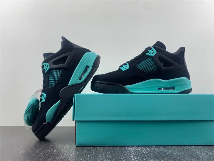 Air Jordan 4 Retro DH6927-001 