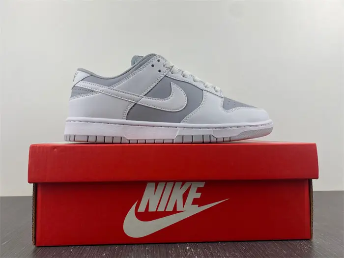 Nike Dunk Low Retro White Grey 