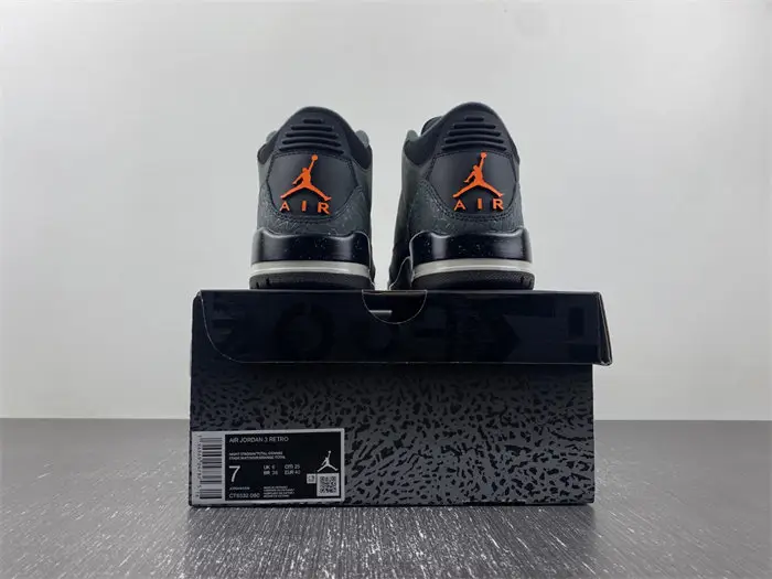 Jordan 3 Retro Fear Pack 