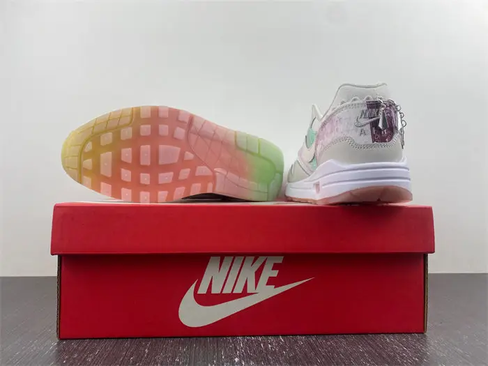 Nike Air Max 1 SNKRS 