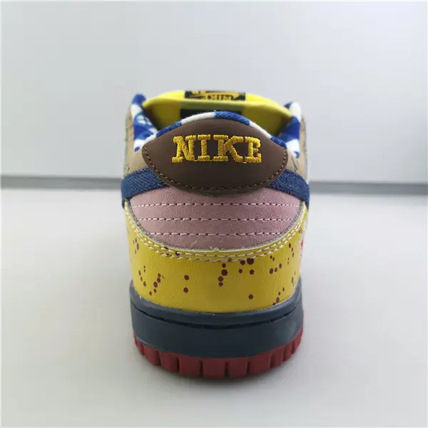 Nike SB Dunk Low Pro IW 