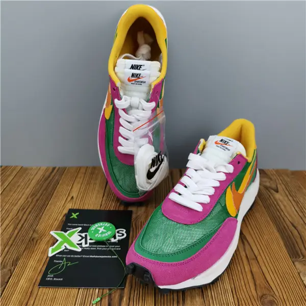 Sacai x Nike LDV Waffle Green Pink 