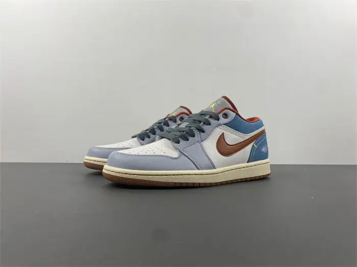 The Women’s Air Jordan 1 Low 