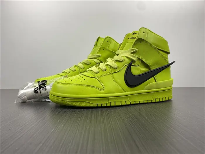 Dunk High x Ambush 