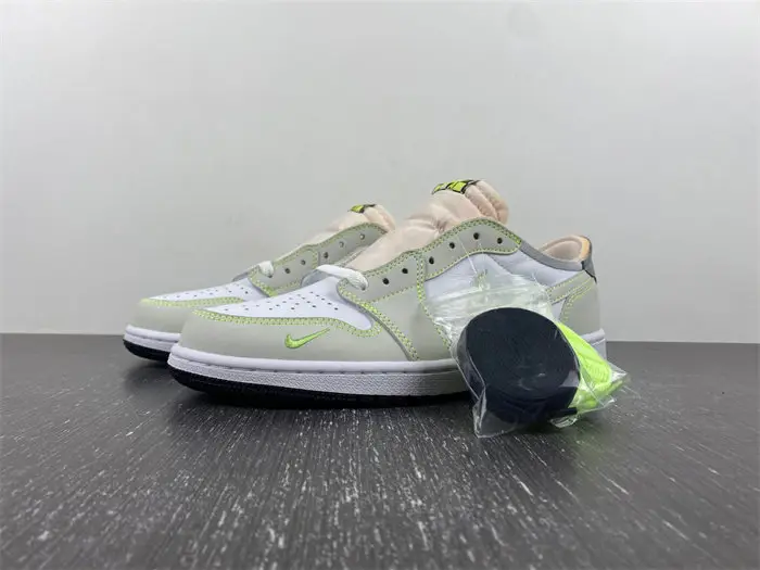 Nike Air Jordan 1 Low 
