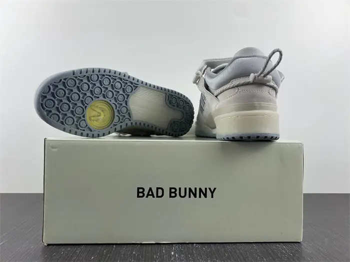 adidas Forum Buckle Low Bad Bunny Last Forum 