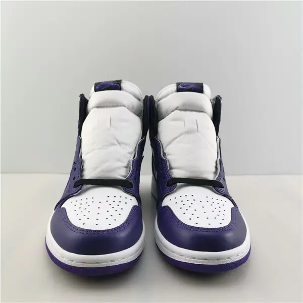 Air Jordan 1 Court Purple OG 