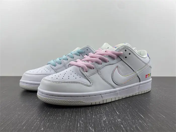 Nike SB Dunk Low Pro Be True 
