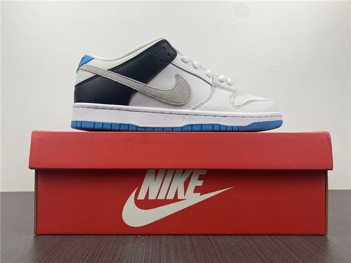 Nike SB Dunk Low Pro Laser Blue 