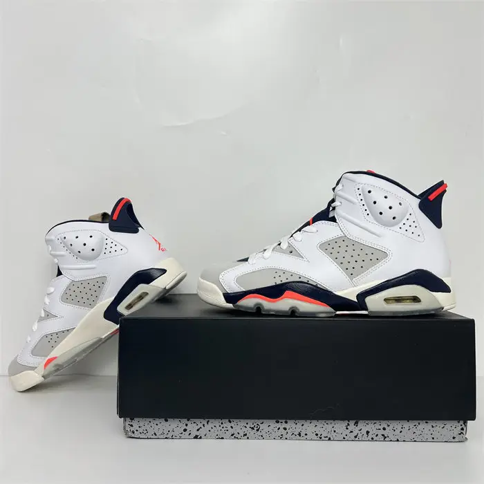 Jordan 6 Retro Tinker 384664 
