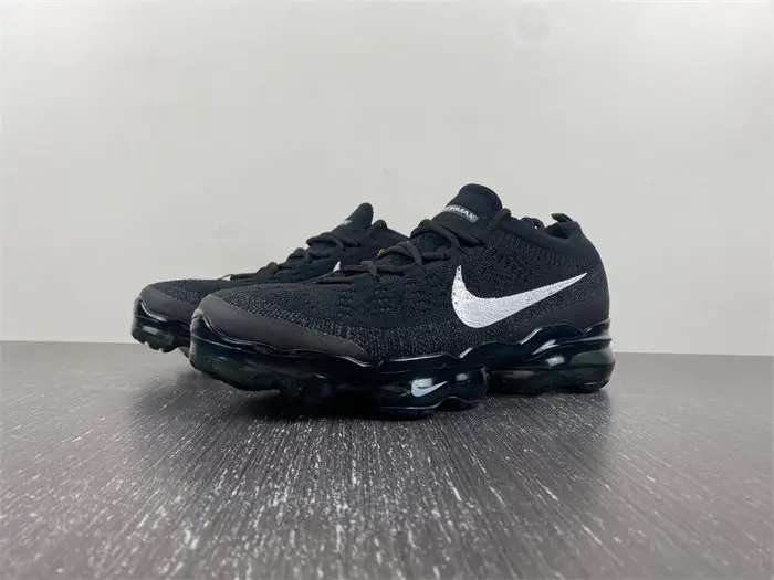 Nike Air Vapormax 2023 FK Black Sail Anthracite 