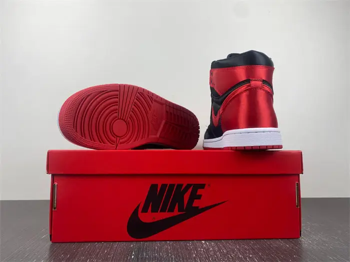 Air Jordan 1 High OG WMNS 