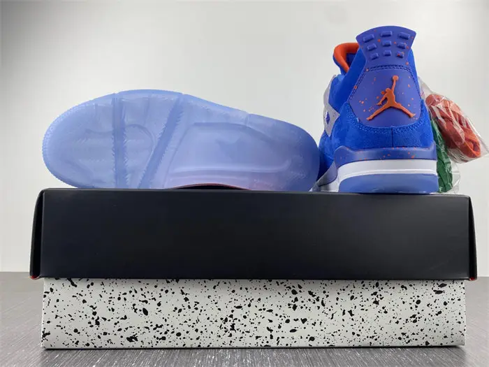 Air Jordan 4 