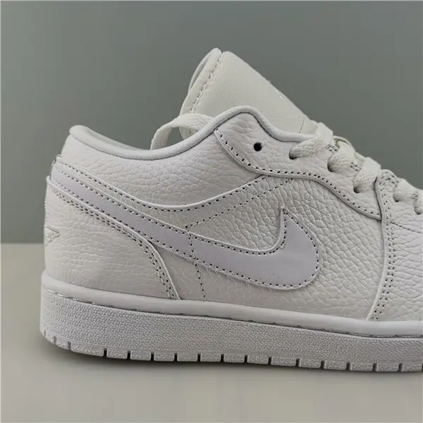 Air Jordan 1 Low Triple White 