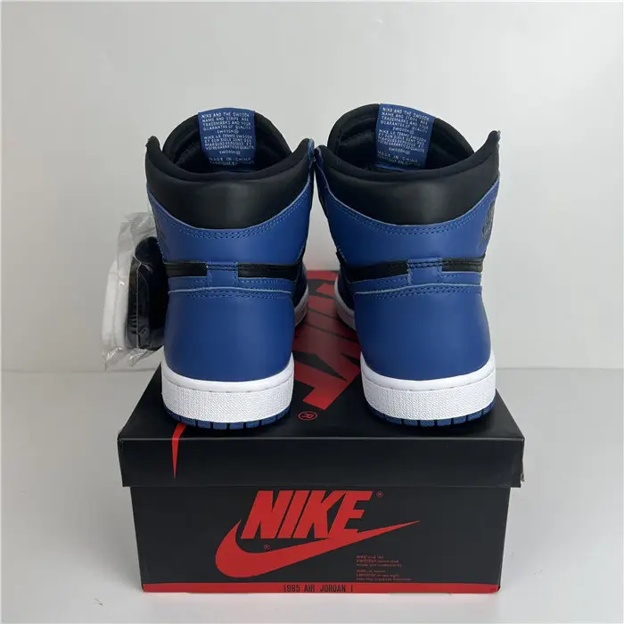 AIR JORDAN 1 DARK MARINA BLUE 