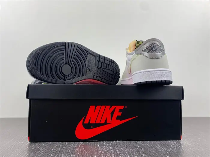 Nike Air Jordan 1 Low 