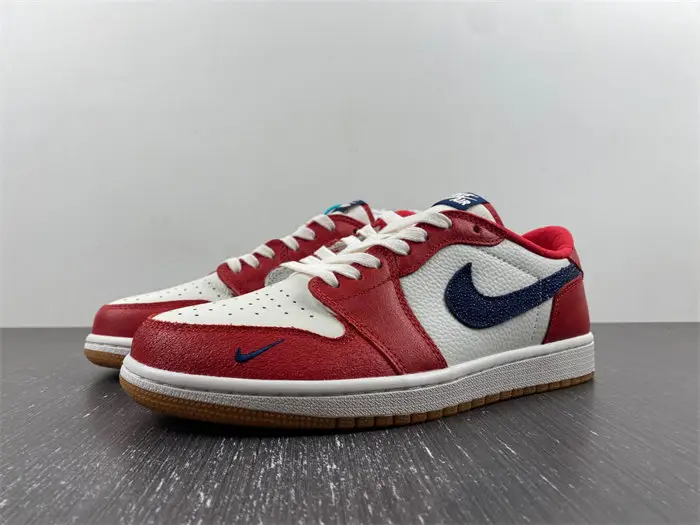 AIR JORDAN 1 LOW 