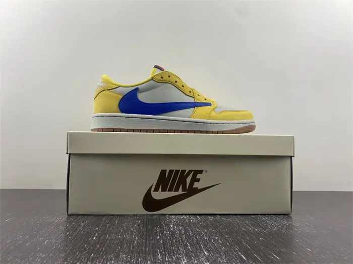 Travis Scott x Air Jordan 1 Low OG 