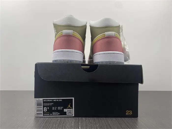 Jordan 1 Mid SE Pastel Vivid Green Grind 