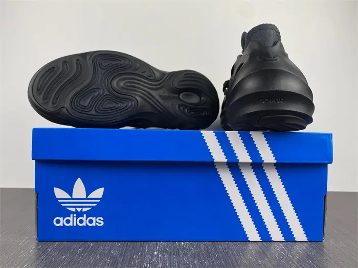 adidas adiFOM Q Black Carbon 