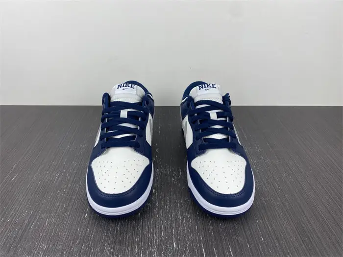 Nike Dunk Low Summit White Midnight Navy 
