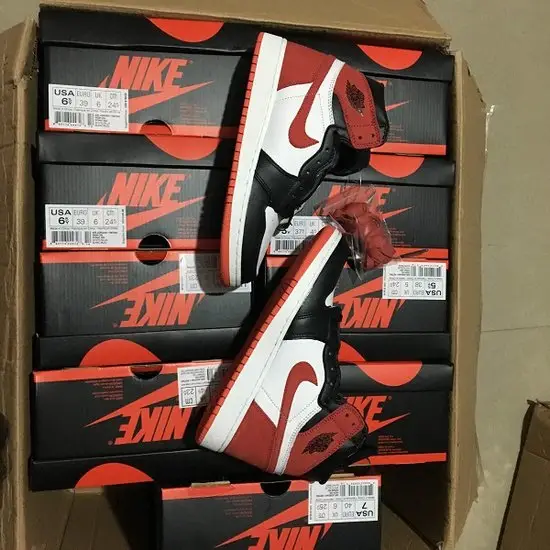 GOAT Air Jordan 1 Red 6 