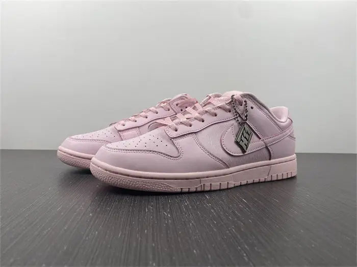 Nike Dunk Low Prism Pink 
