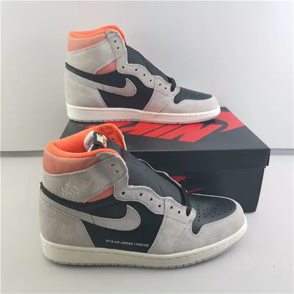 AIR JORDAN 1 RETRO HIGH OG 