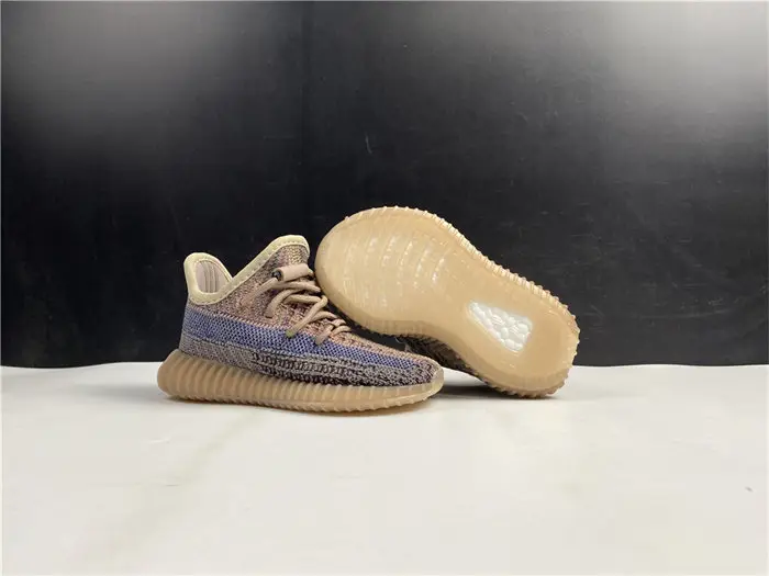 adidas Yeezy Boost 350 V2 Fade 