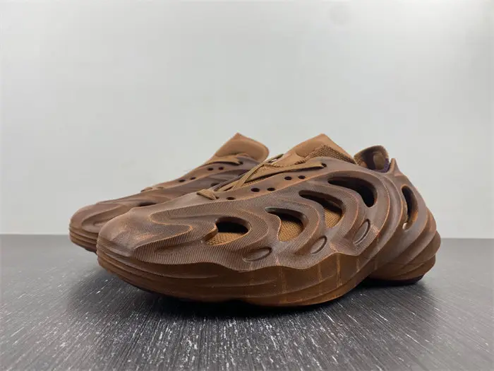 adidas adiFOM Q 