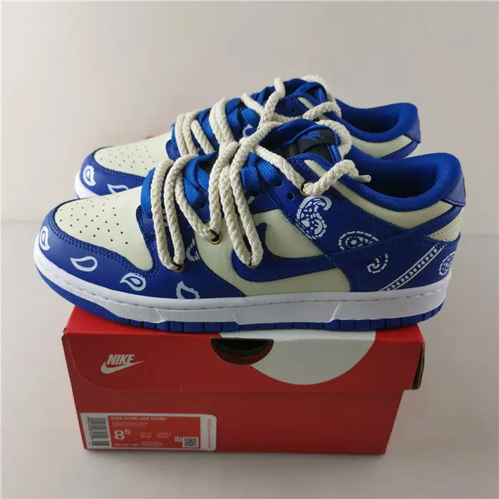 Nike Dunk Low 