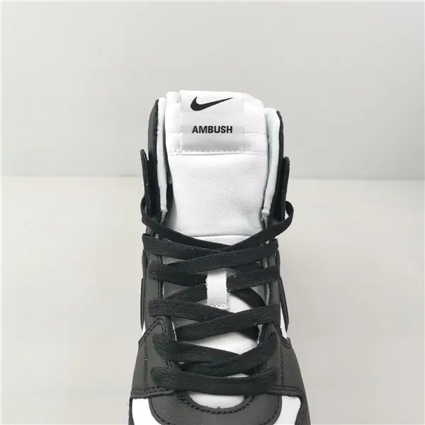 Nike Dunk High Ambush Black White 