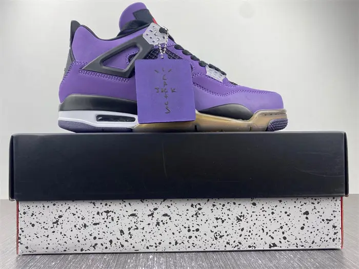 Air Jordan 4 