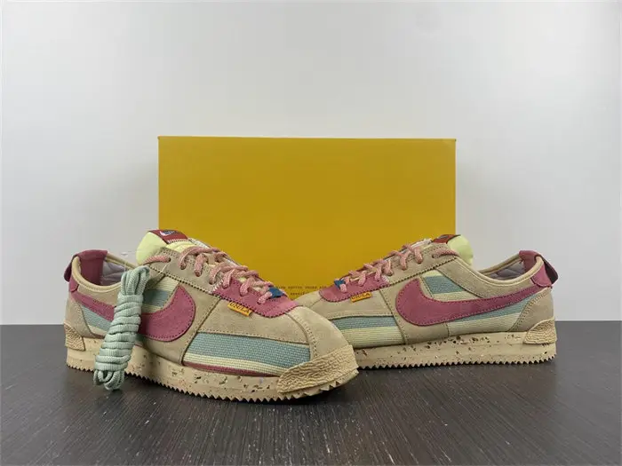 Nike Cortez SP Union Sesame  DFDC1649