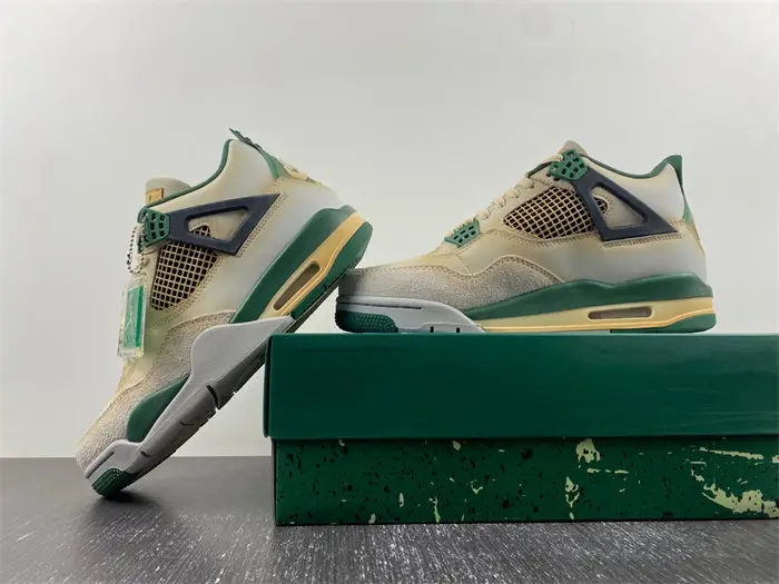 Air Jordan 4 