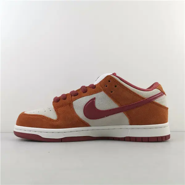Nike SB Dunk Low Pro Dark Russet Cedar 