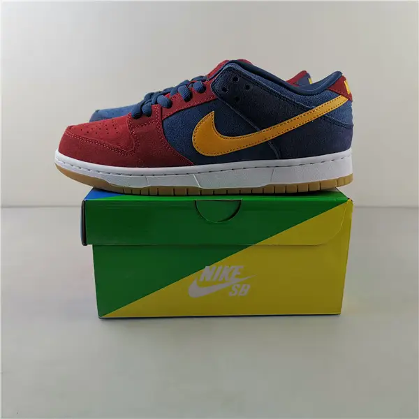 Nike SB Dunk Low Barcelona 