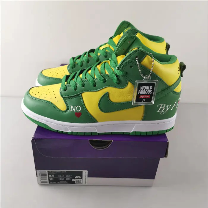 Supreme x Nike SB Dunk High 