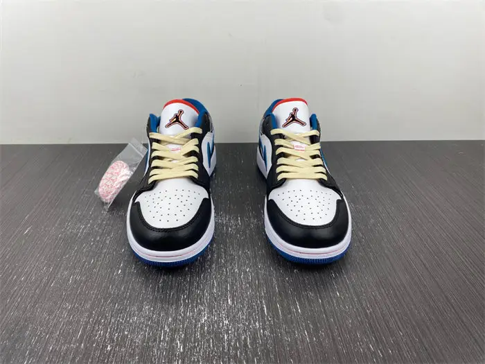 Jordan 1 Generation Air Jordan 1 Low SE White Black Dark Blue 