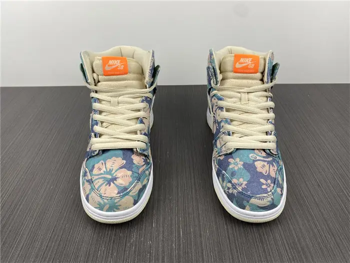 Nike SB Dunk High 