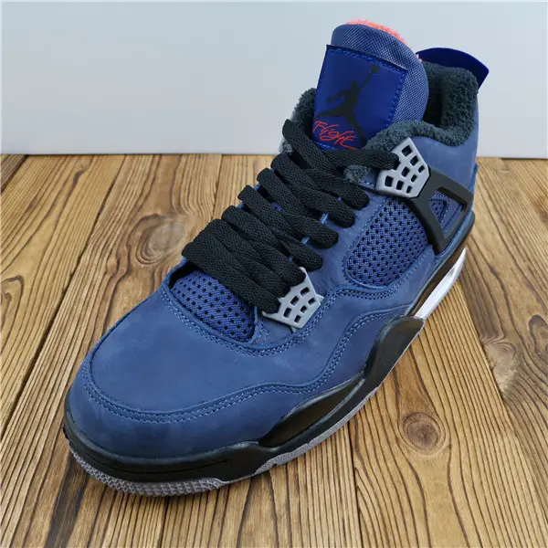 Jordan 4 Retro Winter 