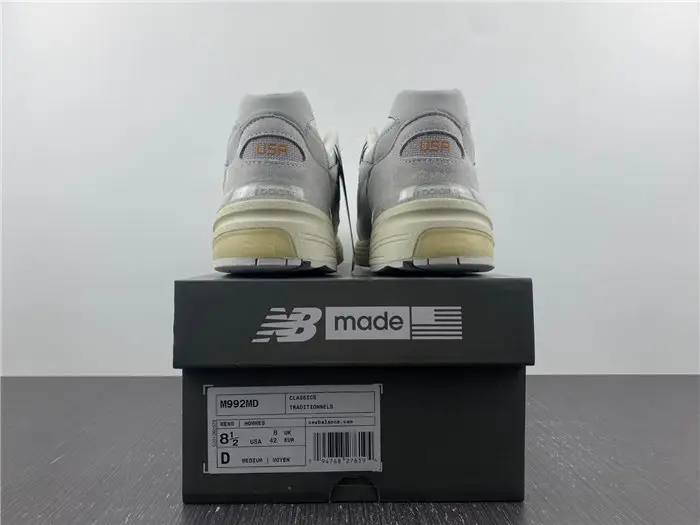 New Balance 992 White Silver 