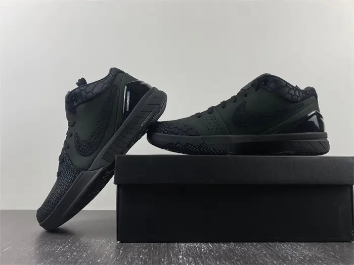 Nike Kobe 4 Protro Gift of Mamba 